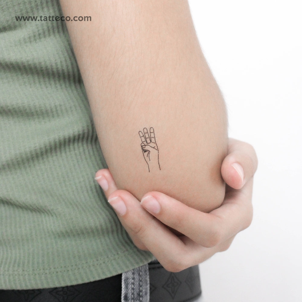 Sign Language W Temporary Tattoo - Set of 3 – Tatteco