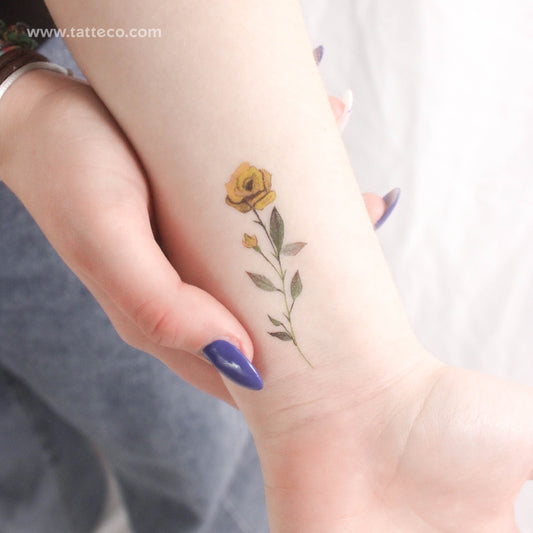 Tatuaje temporal de rosa amarilla de Lena Fedchenko (juego de 3)