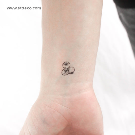 Tatuaje temporal de tres arándanos pequeños (juego de 3)
