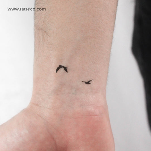 Tatuaje temporal de dos pájaros volando - Juego de 3