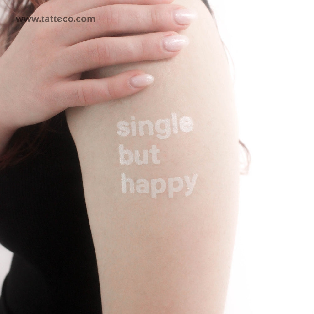 Tatuaje temporal "Soltero pero feliz" para bodas - Set de 100