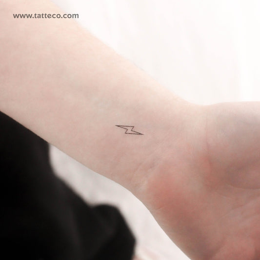 Small Lightning Bolt Outline Temporary Tattoo - Set of 3