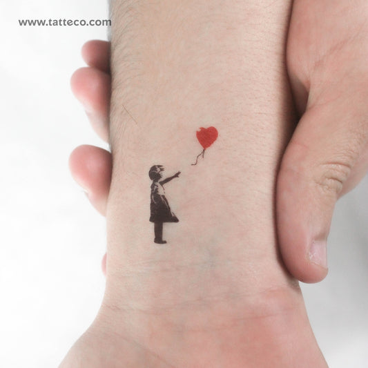 Tatuaje temporal pequeño de la chica del globo de Banksy (juego de 3)