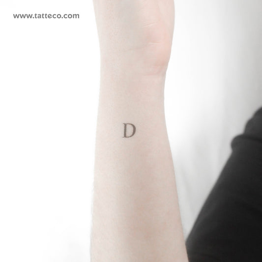 Tatuaje temporal de letra mayúscula D Serif - Juego de 3