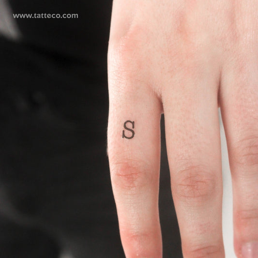 Tatuaje temporal de la letra S mayúscula de máquina de escribir (juego de 3)