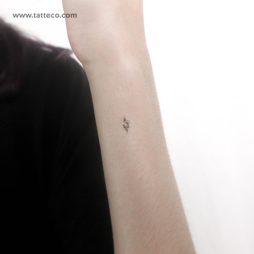 Tiny Sanskrit Symbol for Breathe Temporary Tattoo - Set of 3
