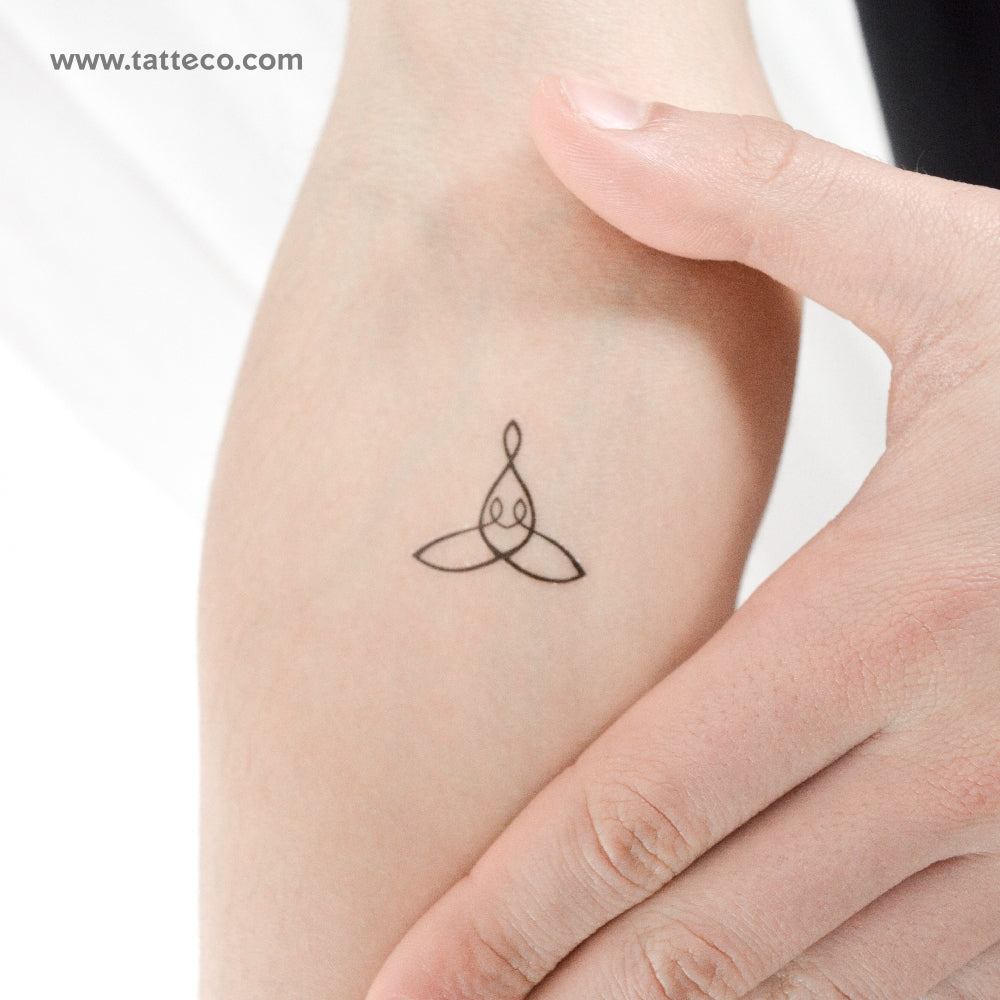 Small Mother & Two Children Symbol Temporary Tattoo - Set of 3