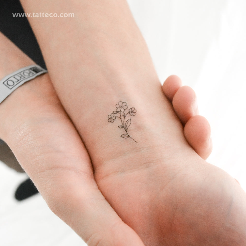 Tatuaje temporal de nomeolvides de líneas finas (juego de 3)