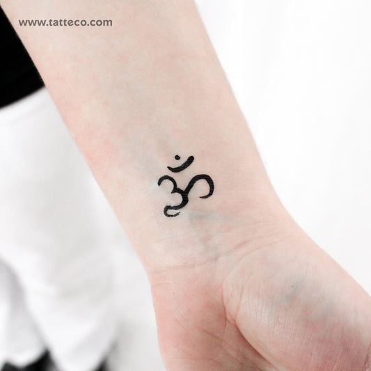 Tatuaje temporal Om escrito a mano - Juego de 3