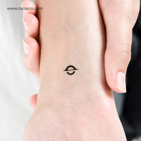 Minimalist Black Hole Temporary Tattoo - Set of 3