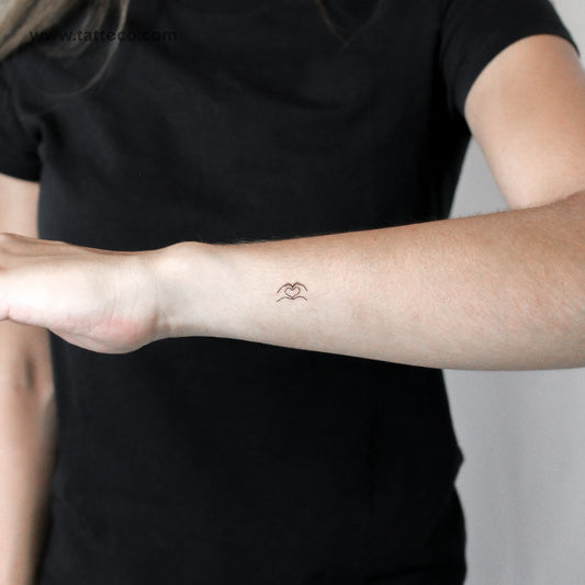 Tiny Heart Hands Temporary Tattoo - Set of 3