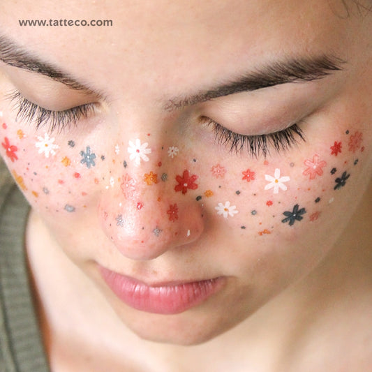 Tatuaje temporal de pecas de flores - Juego de 3