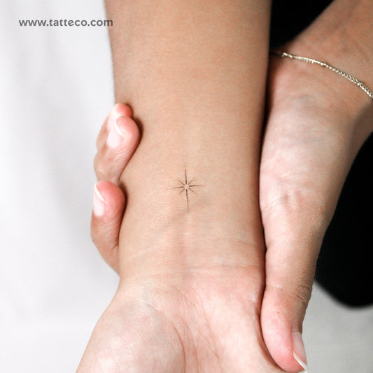 Tatuaje temporal de estrella del norte de línea fina - Juego de 3 