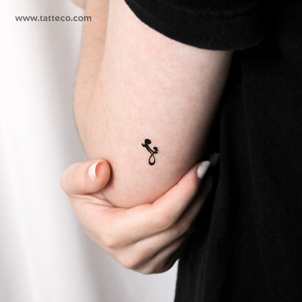 Small Mother And Daughter Symbol Temporary Tattoo - Set of 3