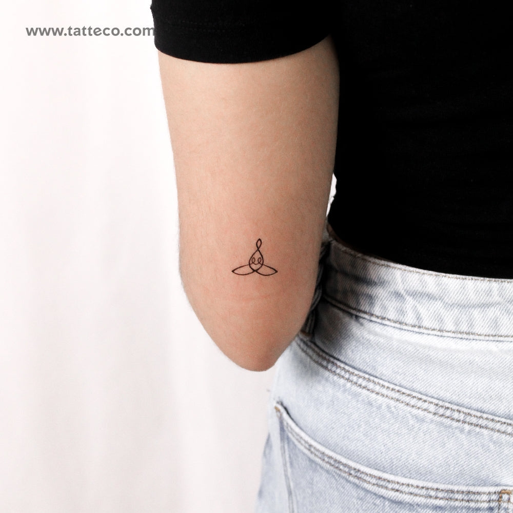 Small Mother & Two Children Symbol Temporary Tattoo - Set of 3