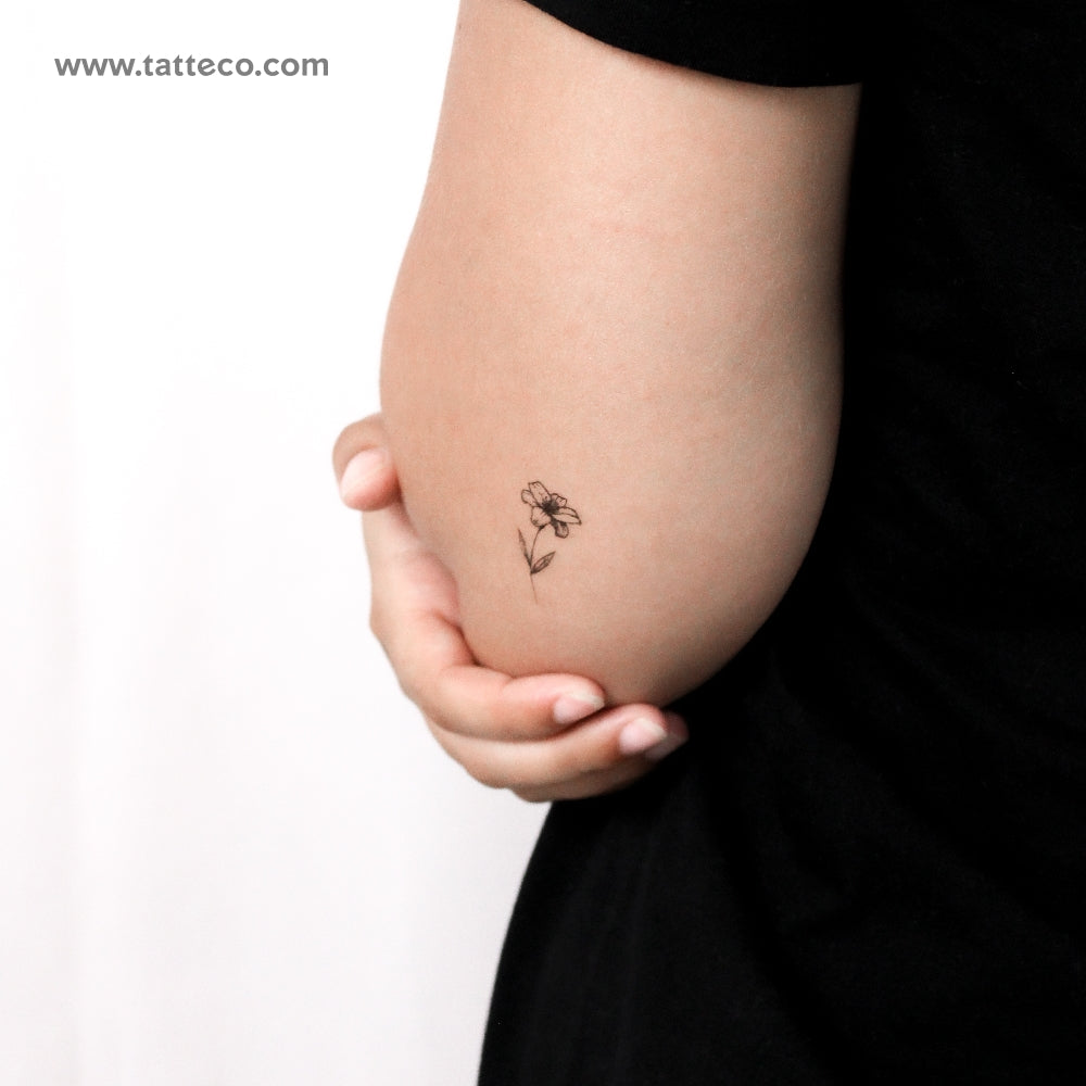 Lily Flower Temporary Tattoo - Set of 3