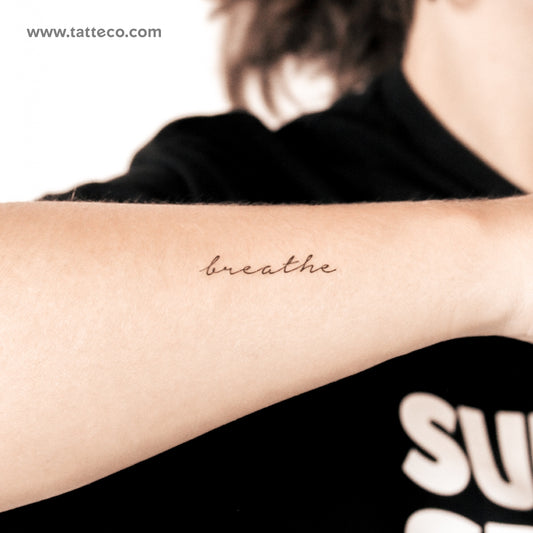 Tatuaje temporal Breathe de 2 semanas - Juego de 2
