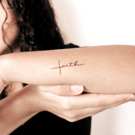 Tatuaje semipermanente de cruz de fe (juego de 2)