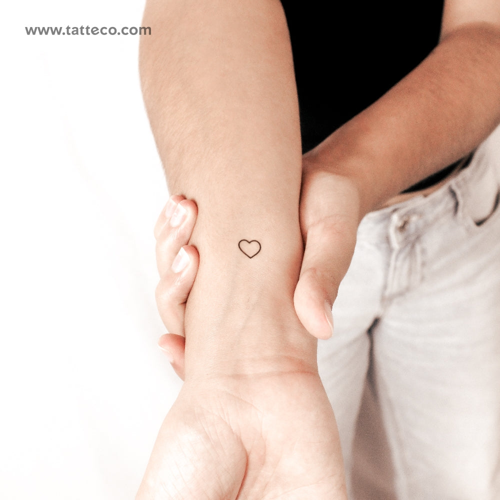 Small Minimalist Heart Outline Semi-Permanent Tattoo - Set of 2
