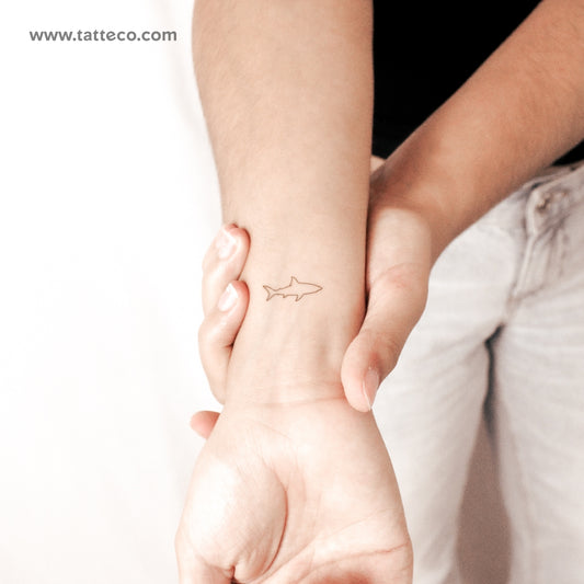 Tatuaje semipermanente de tiburón de línea fina (juego de 2)