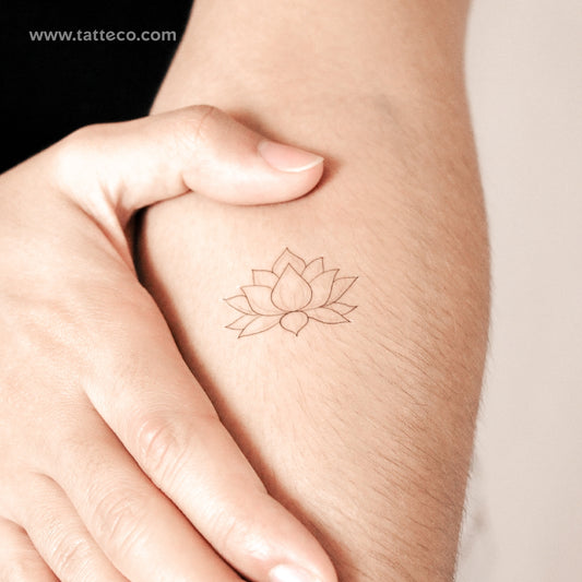Tatuaje semipermanente de loto sagrado (juego de 2)