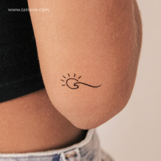 Tatuaje semipermanente minimalista de ola y sol (juego de 2)