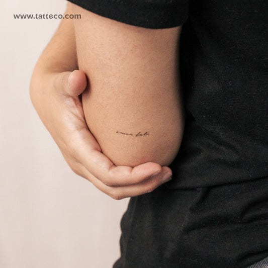 Tatuaje semipermanente pequeño de Amor Fati - Juego de 2