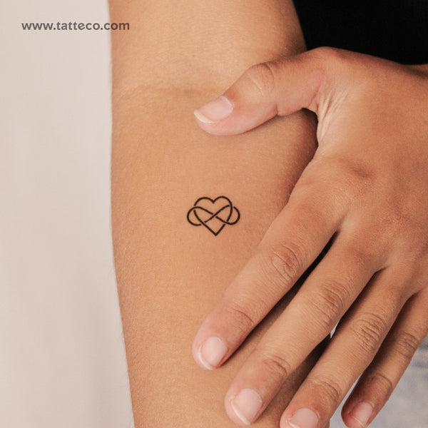 Intertwined Heart And Infinity Symbol Semi-Permanent Tattoo - Set of 2