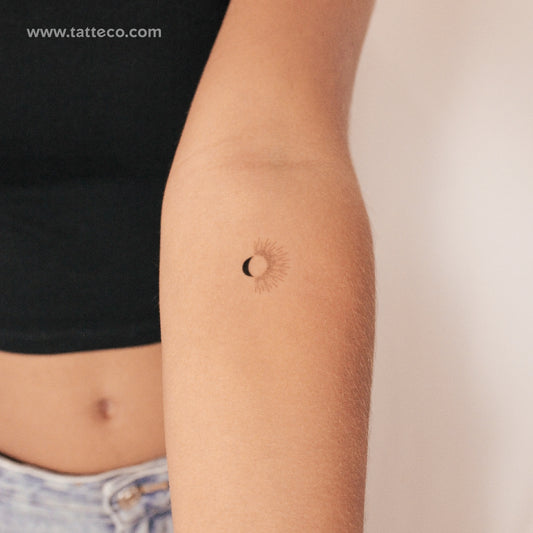 Tatuaje semipermanente de sol y luna (juego de 2)
