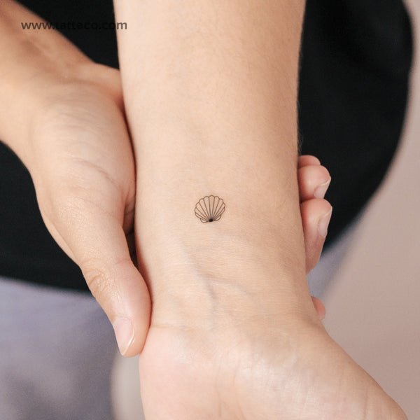 Tiny Scallop Shell Semi-Permanent Tattoo - Set of 2