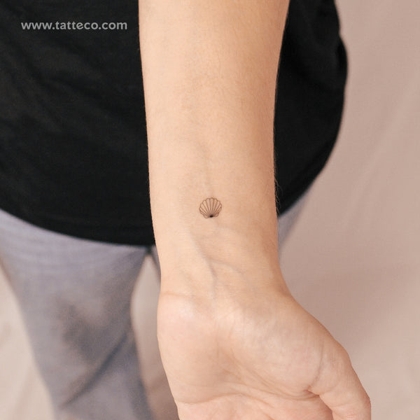 Tiny Scallop Shell Semi-Permanent Tattoo - Set of 2
