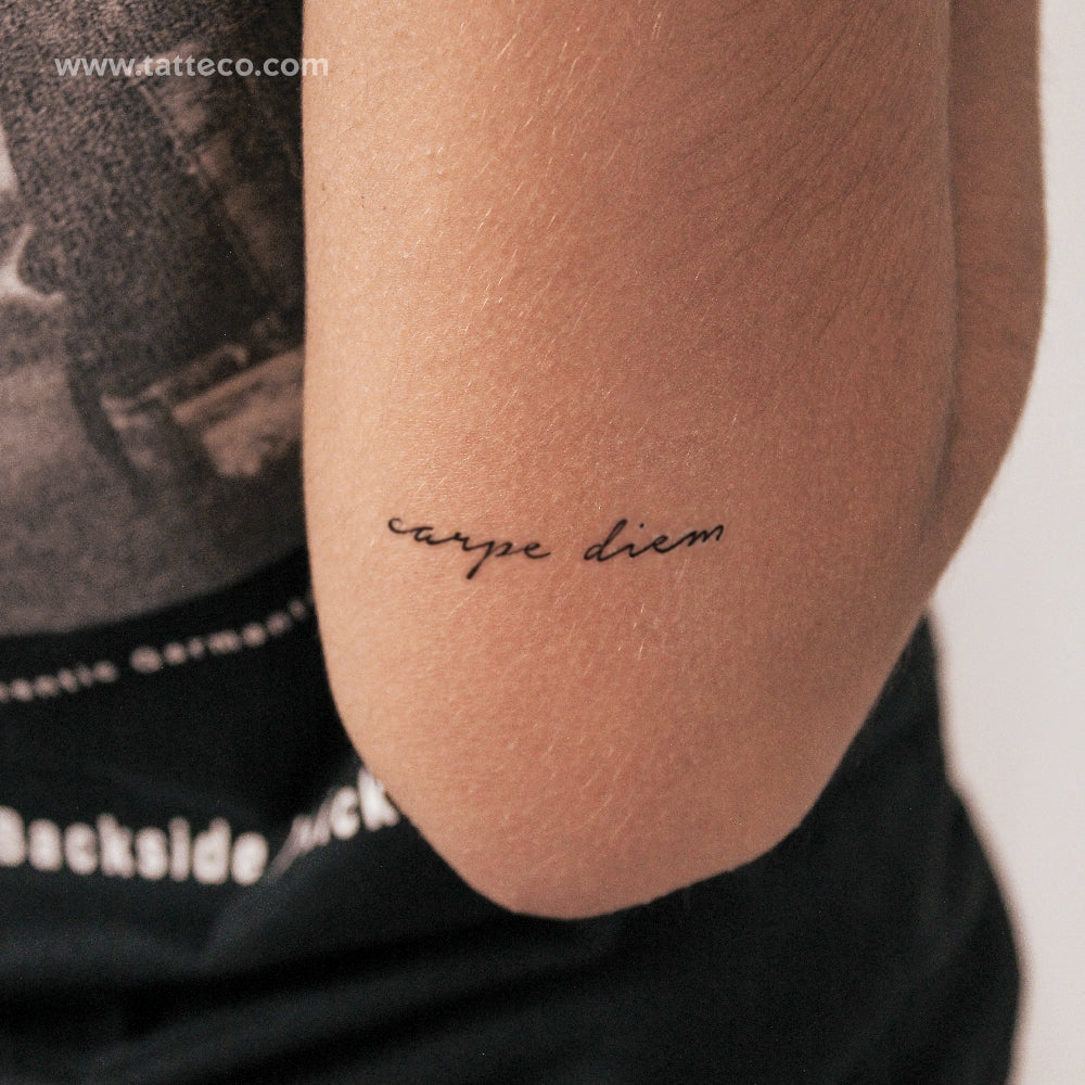 Tatuaje temporal de 2 semanas Carpe Diem - Juego de 2