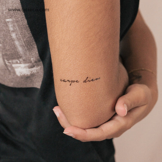 Tatuaje temporal de 2 semanas Carpe Diem - Juego de 2