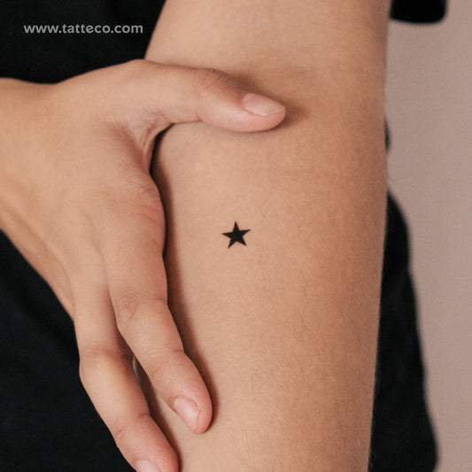 Tatuaje semipermanente de estrella negra (juego de 2)
