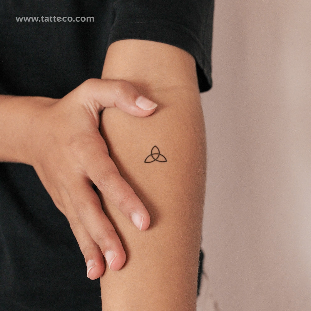 Triquetra Semi-Permanent Tattoo - Set of 2