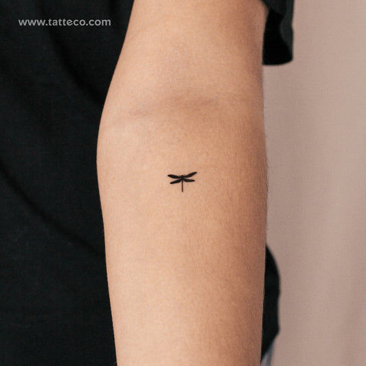 Tatuaje semipermanente de libélula pequeña (juego de 2)