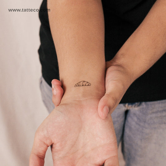 Tatuaje semipermanente de croissant pequeño (juego de 2)