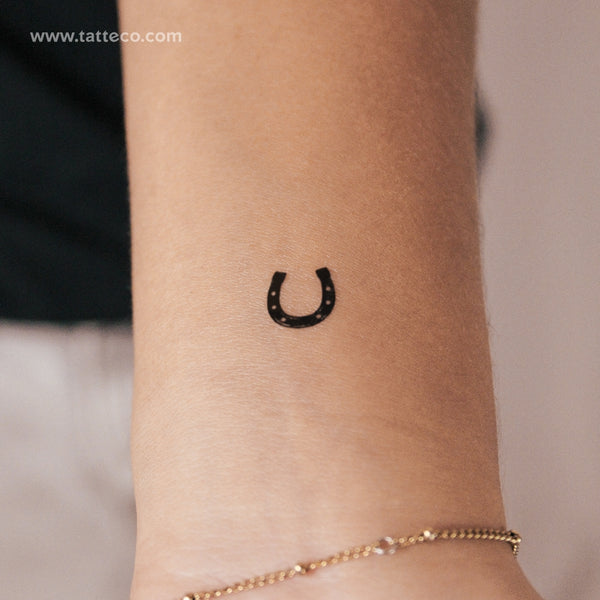 Tiny Horseshoe Semi-Permanent Tattoo - Set of 2