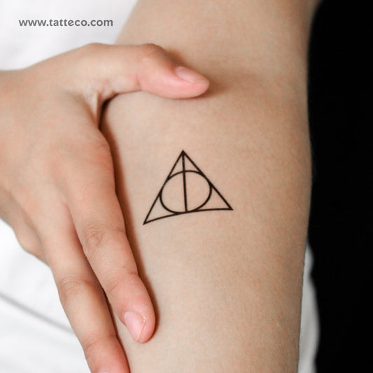 Tatuaje semipermanente de triángulo, círculo y línea (juego de 2)