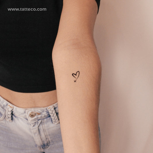 Tatuaje semipermanente "Corazón en el cielo" - Juego de 2
