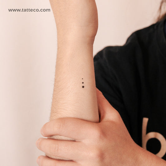 Tatuaje semipermanente de tres pequeños puntos graduales (juego de 2)