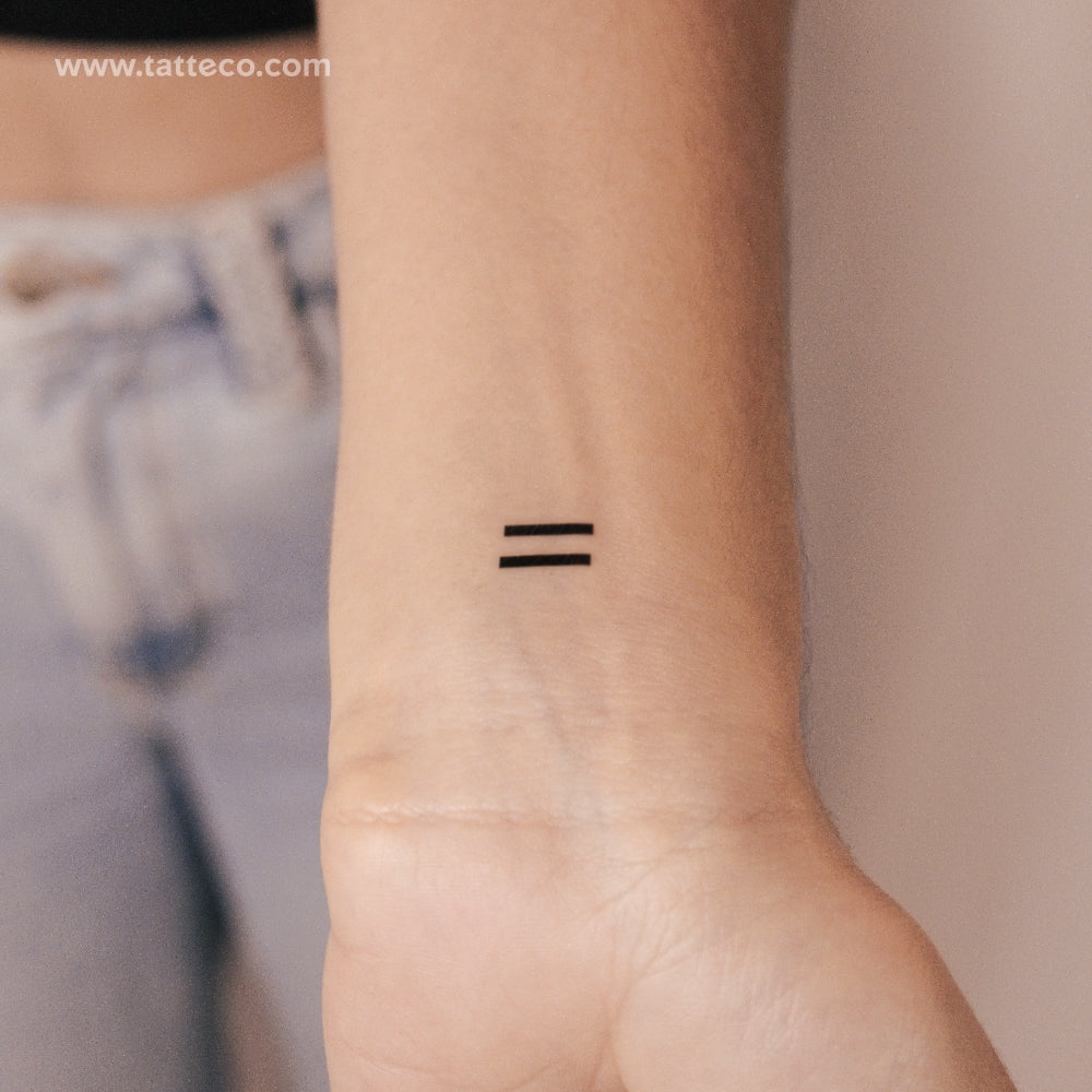 Tatuaje semipermanente de signo igual - Juego de 2