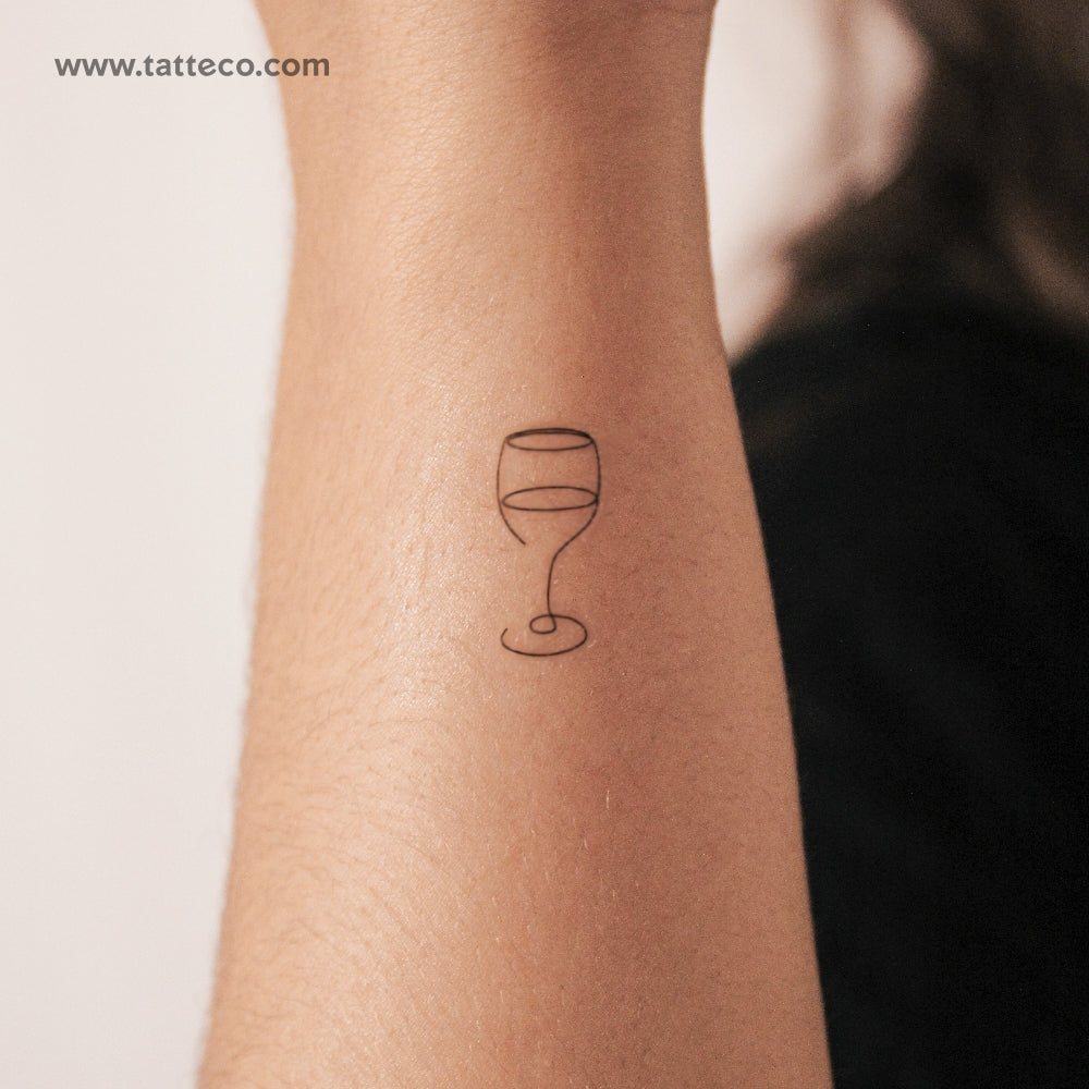 Tatuaje semipermanente de copa de vino de línea fina (juego de 2)