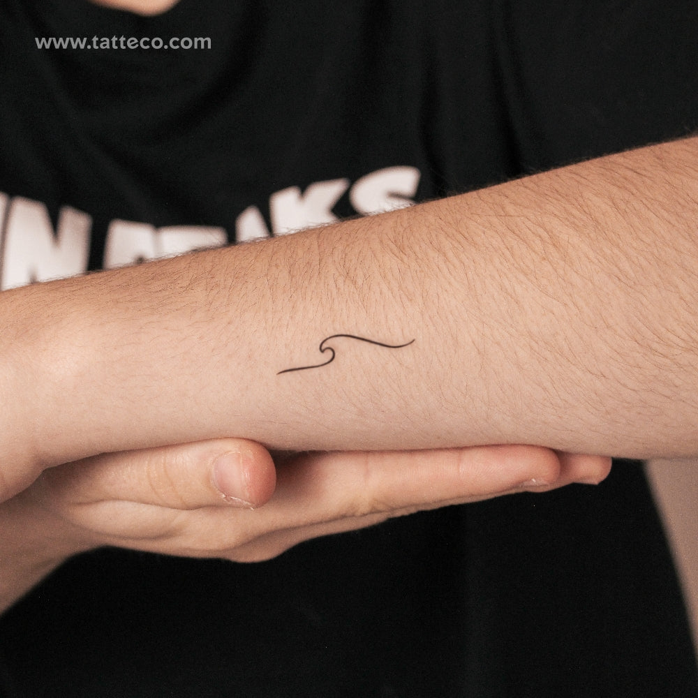 Tatuaje temporal minimalista de onda (2 semanas) - Set de 2