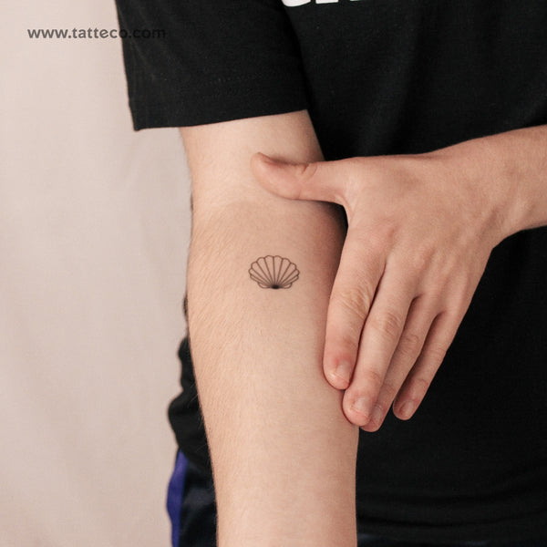 Scallop Shell Semi-Permanent Tattoo - Set of 2