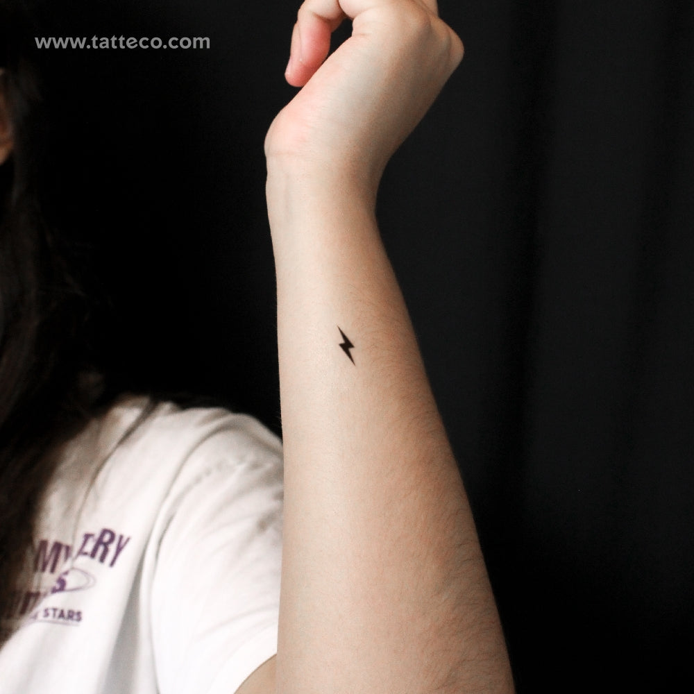 Small Lightning Bolt Semi-Permanent Tattoo - Set of 2