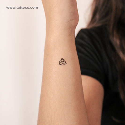 Tatuaje semipermanente de nudo de la trinidad pequeño (juego de 2)