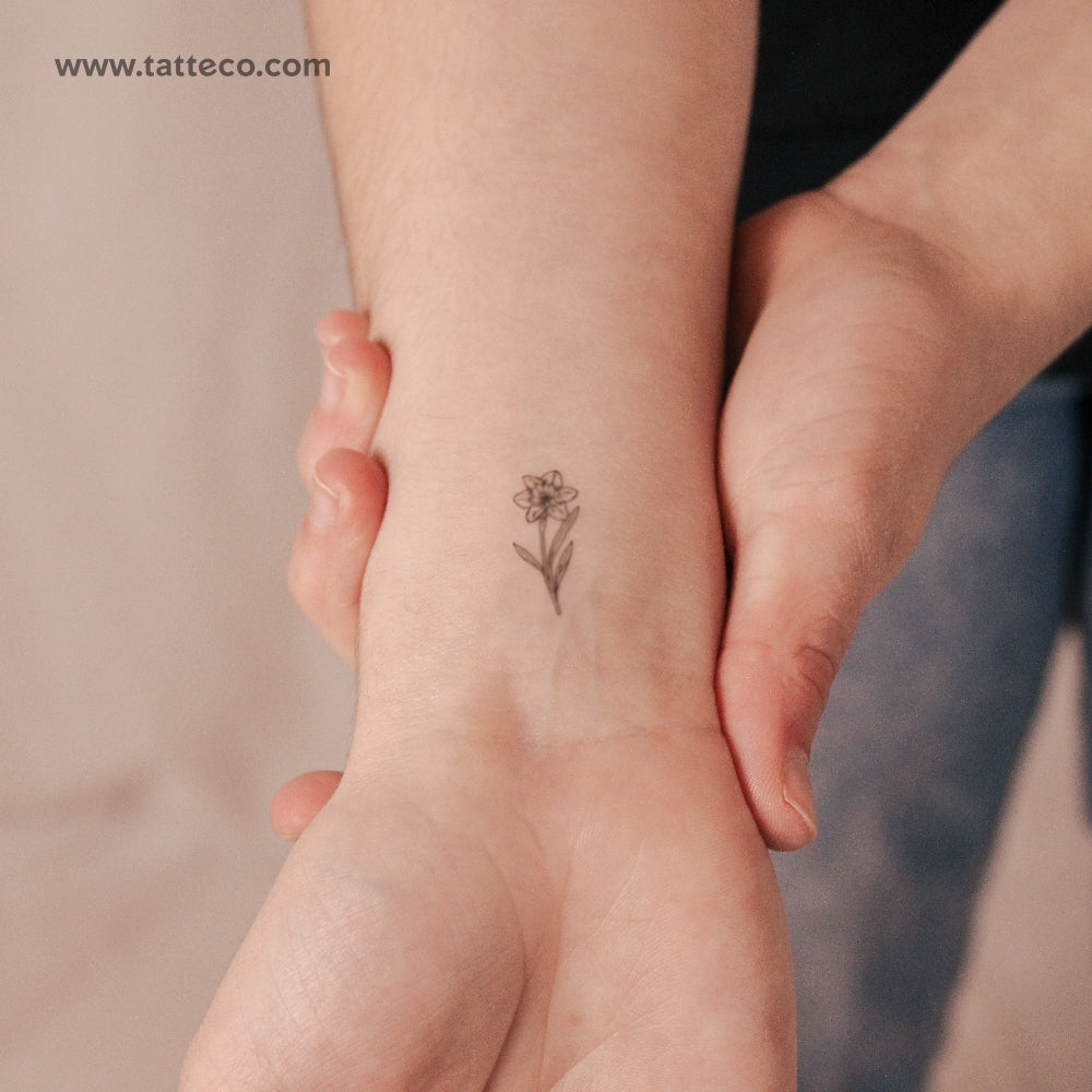 Fine Line Narcissus Flower Semi-Permanent Tattoo - Set of 2