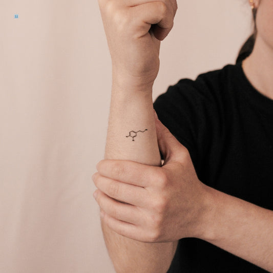 Tatuaje semipermanente pequeño de la estructura química de la dopamina (juego de 2)