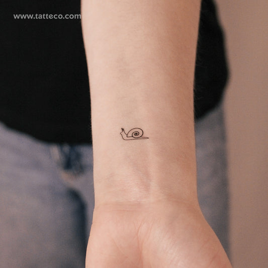 Minimalist Snail Semi-Permanent Tattoo - Set of 2